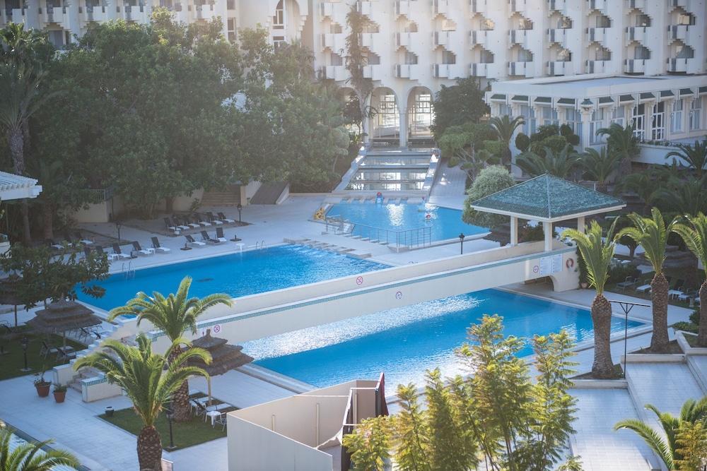 Novostar Nahrawess Thalasso And Aquapark 4* Hammamet