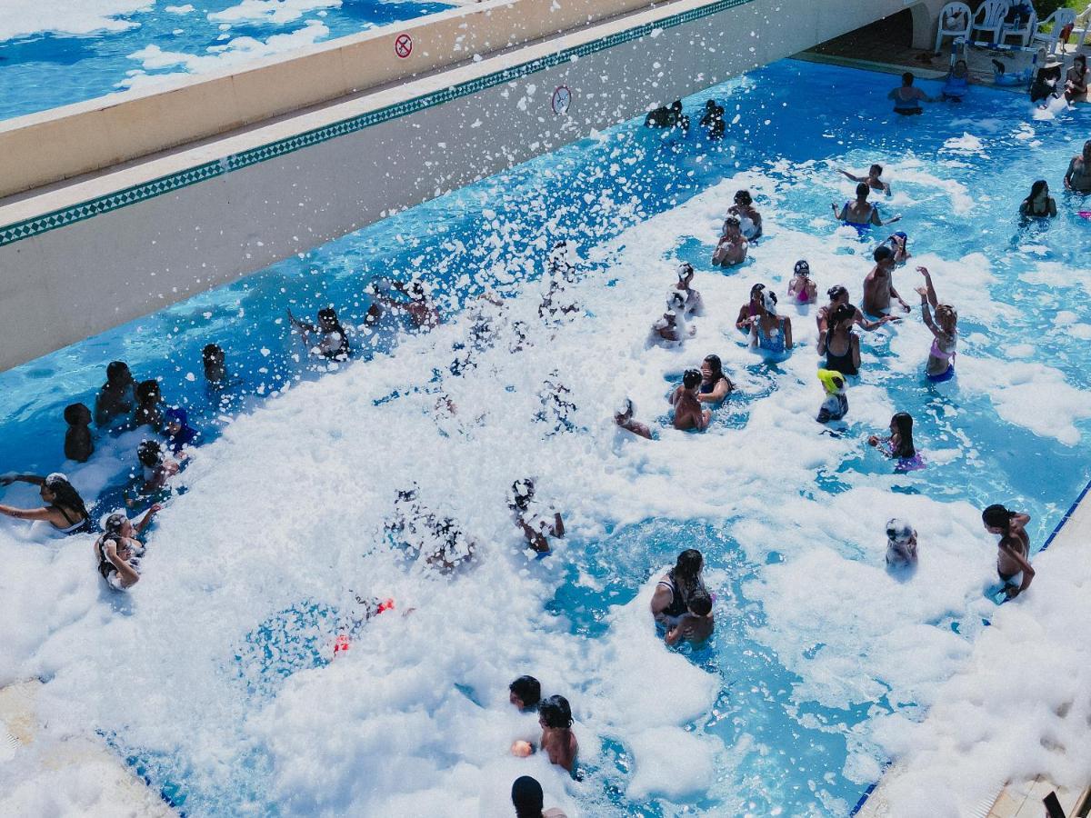 Novostar Nahrawess Thalasso And Aquapark 4*