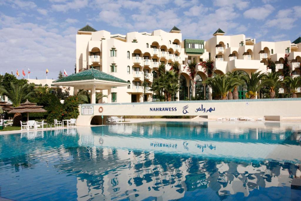 Novostar Nahrawess Thalasso And Aquapark 4*
