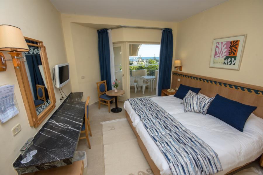 Hotel Novostar Nahrawess Thalasso And Aquapark